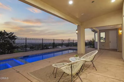 Exterior - 6174 Cobblestone Dr, Ventura, CA 93003 photo 6 of 8