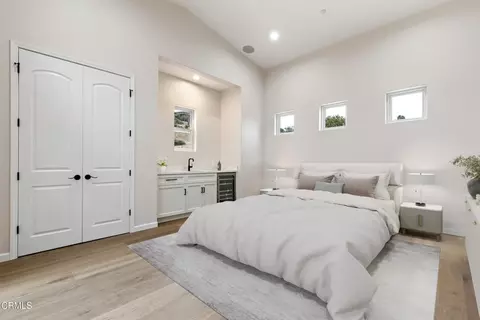Bedroom - 6174 Cobblestone Dr, Ventura, CA 93003 photo 4 of 5