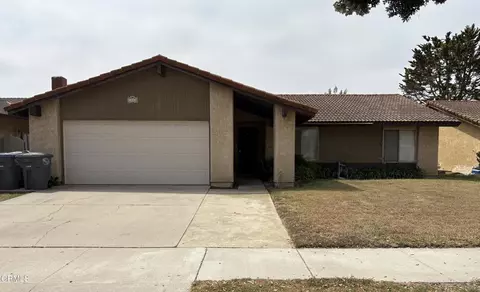 1400 Kumquat Pl, Oxnard, CA 93036