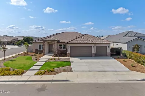 8707 Kenwick St, Bakersfield, CA 93314