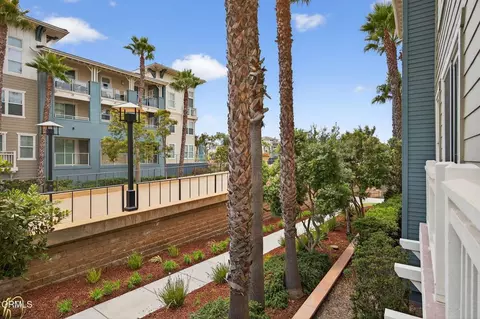 Exterior - 1423 Windshore Way, Oxnard, CA 93035 photo 4 of 9