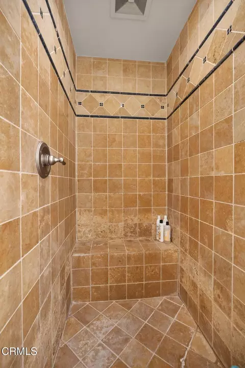 Bath - 1423 Windshore Way, Oxnard, CA 93035 photo 3 of 4