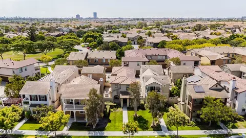 674 Nile River Dr, Oxnard, CA 93036