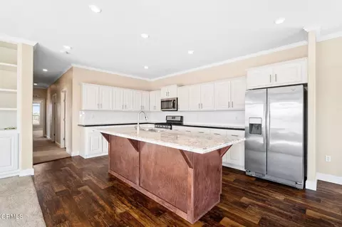 5540 W 5th St #1, Oxnard, CA 93035 photo 9