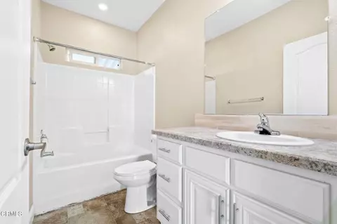 5540 W 5th St #1, Oxnard, CA 93035 photo 14