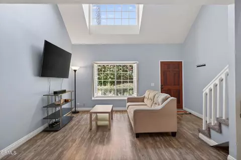 8983 Aberdare St, Ventura, CA 93004