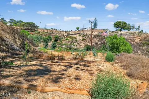 250 W Highland Dr, Camarillo, CA 93010