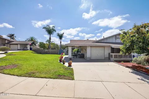 860 Laurel Park Circle Cir, Camarillo, CA 93012