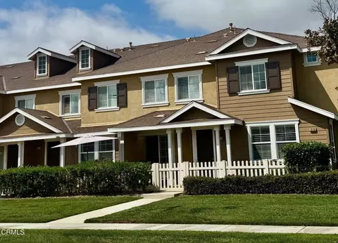 3113 London Ln, Oxnard, CA 93036