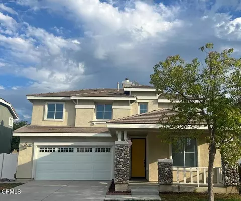 863 Santa Fe St, Fillmore, CA 93015