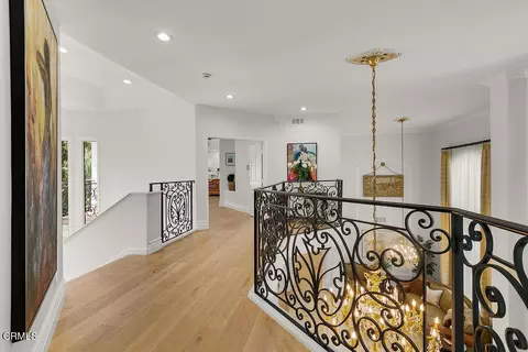 Entry Way - 11016 Red Barn Rd, Santa Rosa Valley, CA 93012 photo 6 of 9