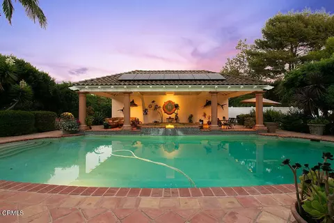 Exterior - 11016 Red Barn Rd, Santa Rosa Valley, CA 93012 photo 2 of 16