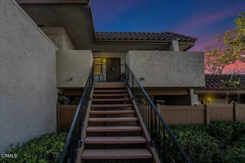 717 Thoreau Ln, Ventura, CA 93003