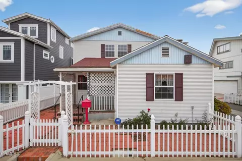 2580 Pierpont Blvd, Ventura, CA 93001