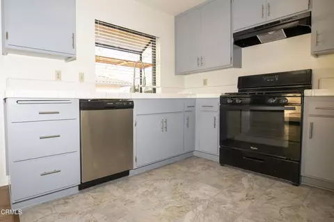 581 Kipling Ln, Ventura, CA 93003