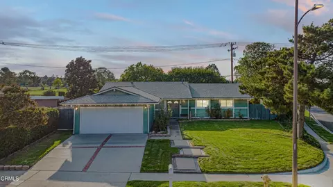 961 Hudspeth St, Simi Valley, CA 93065