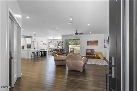 28551 Bear Valley Rd, Tehachapi, CA 93561 photo 5
