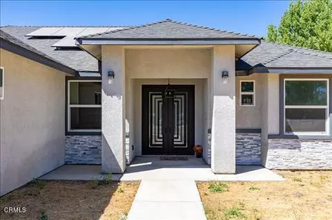 28551 Bear Valley Rd, Tehachapi, CA 93561 photo 3
