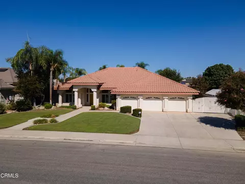 13300 Coco Palm Ct, Bakersfield, CA 93314