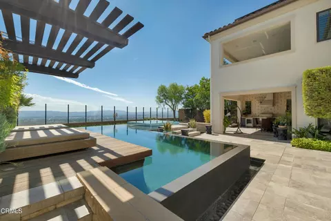 11735 N Manchester Way, Porter Ranch, CA 91326