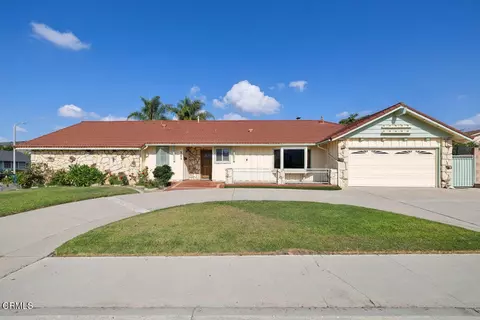 545 W Santa Paula St, Santa Paula, CA 93060