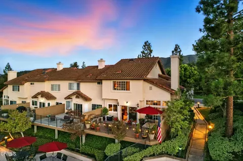 1095 Amberton Ln, Thousand Oaks, CA 91320