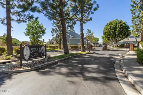 9813 Sweetwater Ln, Ventura, CA 93004