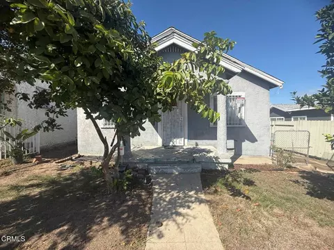 343 E 119th St, Los Angeles, CA 90061