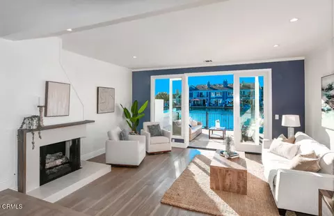 16113 Saint Croix Cir, Huntington Beach, CA 92649