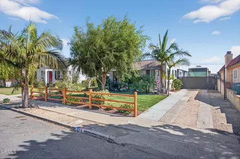 476 Howard St, Ventura, CA 93003