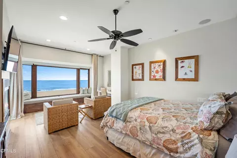 Bedroom - 1417 Marine Way, Oxnard, CA 93035 photo 1 of 6