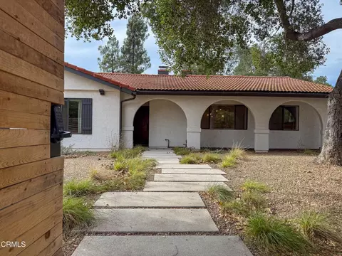 159 Burnham Rd, Oak View, CA 93022