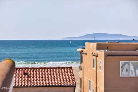 View/Area - 2408 Ocean Dr, Oxnard, CA 93035 photo 9 of 19