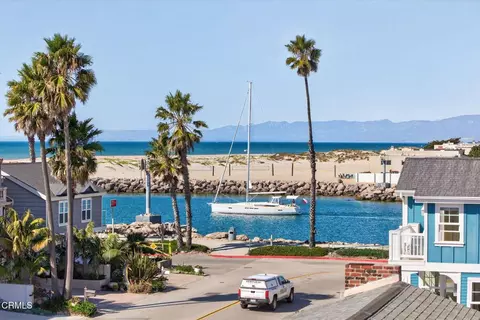 View/Area - 2408 Ocean Dr, Oxnard, CA 93035 photo 6 of 19