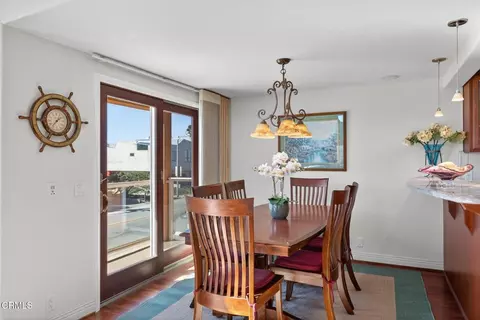 Dining - 2408 Ocean Dr, Oxnard, CA 93035 photo 2 of 2