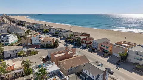 View/Area - 2408 Ocean Dr, Oxnard, CA 93035 photo 12 of 19