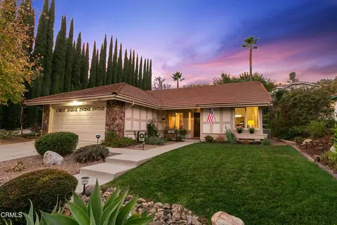 2217 Laurelwood Dr, Thousand Oaks, CA 91362