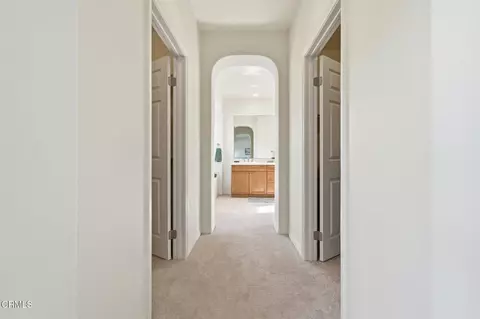 Entry Way - 3325 Eagle Bend Ln, Oxnard, CA 93036 photo 7 of 7