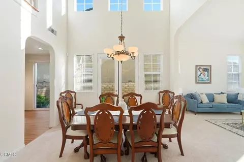 Dining - 3325 Eagle Bend Ln, Oxnard, CA 93036 photo 1 of 4