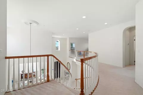 Entry Way - 3325 Eagle Bend Ln, Oxnard, CA 93036 photo 5 of 7