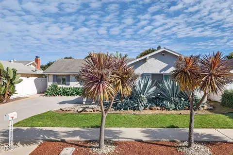 1450 Crest Ct, Oxnard, CA 93035