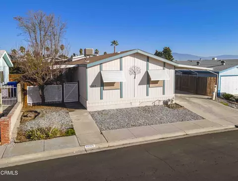 9205 Eastwind Cir, Bakersfield, CA 93306