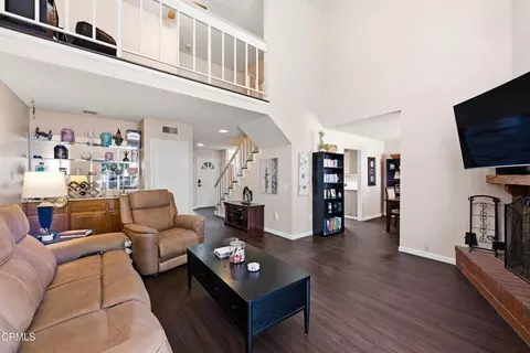 Living - 3429 Rio Hato Ct, Camarillo, CA 93010 photo 4 of 5