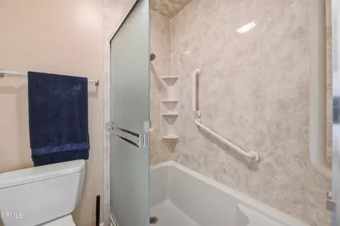 Bath - 3429 Rio Hato Ct, Camarillo, CA 93010 photo 2 of 4