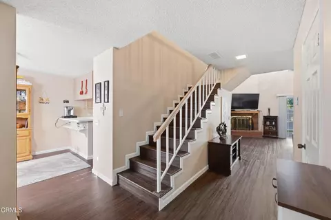 Entry Way - 3429 Rio Hato Ct, Camarillo, CA 93010 photo 1 of 2