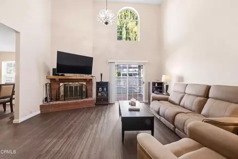 Living - 3429 Rio Hato Ct, Camarillo, CA 93010 photo 3 of 5