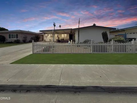 780 Myrna Dr, Port Hueneme, CA 93041