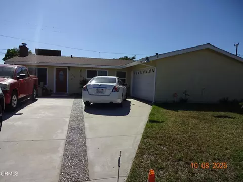 1018 Lemar Ave, Oxnard, CA 93036
