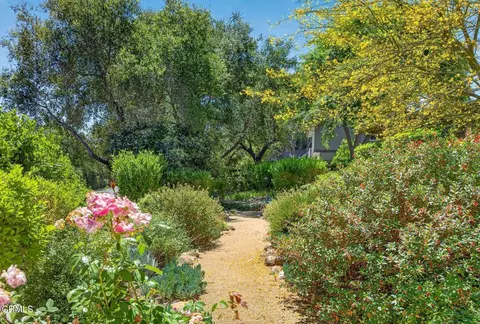 Exterior - 203 Foothill Rd, Ojai, CA 93023 photo 5 of 5