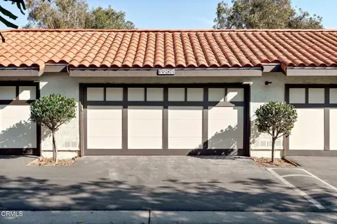 Exterior - 2202 Martinique Ln, Oxnard, CA 93035 photo 2 of 4